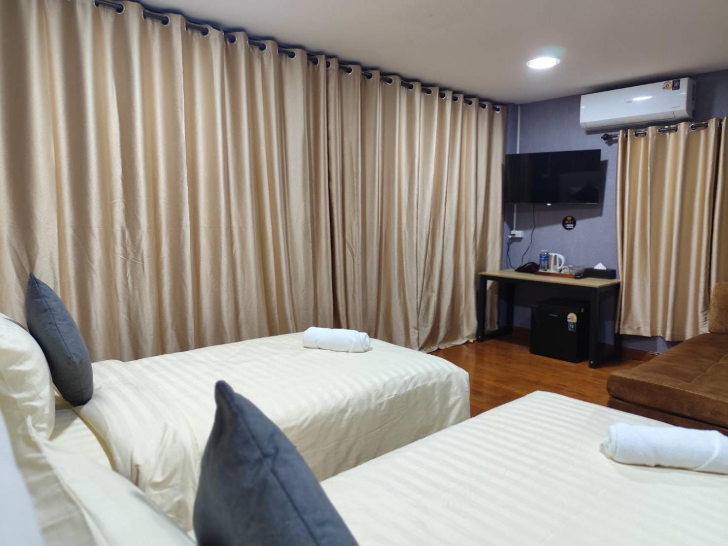 Khokeng Room Bangkok Rum bild